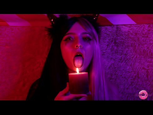 ❤️ Strastveno pušenje od seksi sukubusa s ispunjenim ustima ❤ Seks video na hr.purchasexz.top